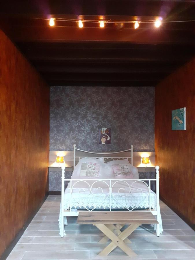 Vignesarichard Bed and Breakfast Chevanceaux Eksteriør billede